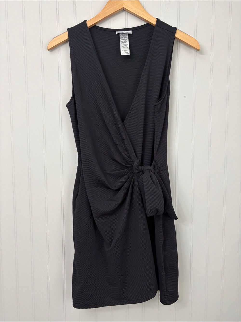 Tommy Bahama Sleeveless Faux Wrap Romper Tank Dress Women Size Small Black